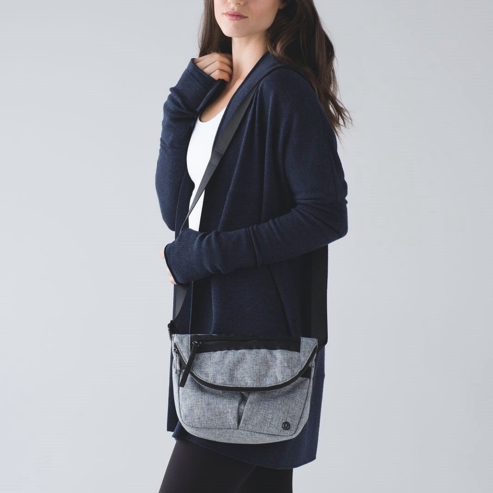 RARE NWT Lululemon Festival Bag II heathered black